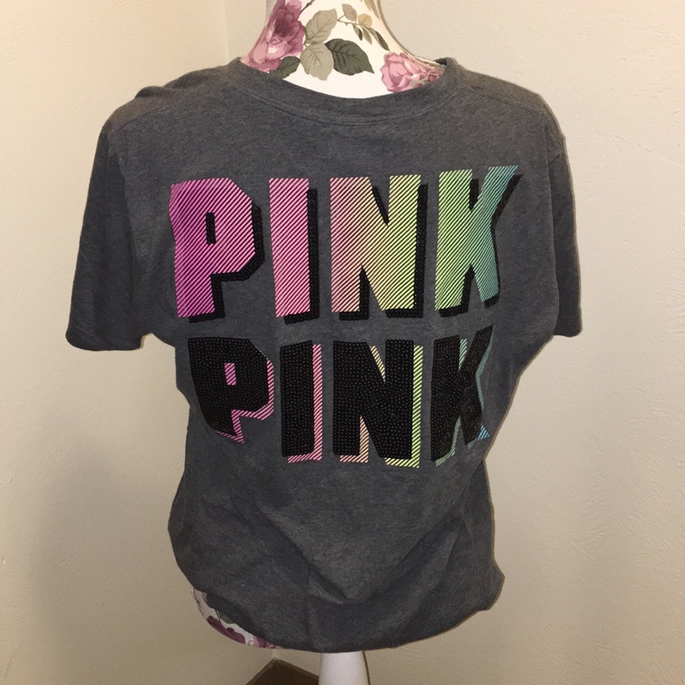 Vs pink shirt